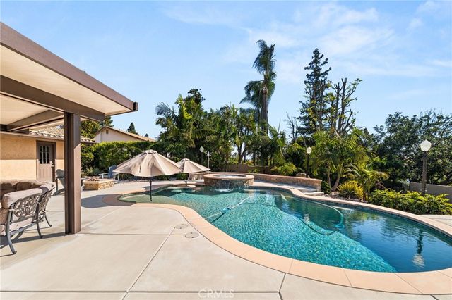 2241 N Campus, Upland, CA 91784