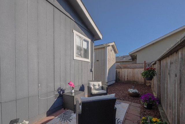 520 Amador Avenue, Seaside, CA 93955