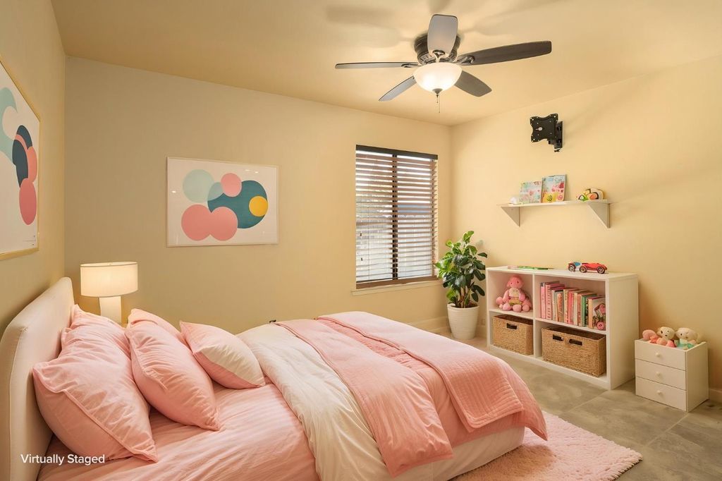 Image 34 of property listing at 8507 N Akron Avenue, Fresno, CA 93720