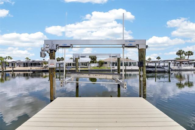 6305 COTTONWOOD LANE, Apollo Beach, FL 33572