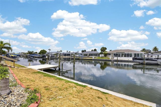 6305 COTTONWOOD LANE, Apollo Beach, FL 33572