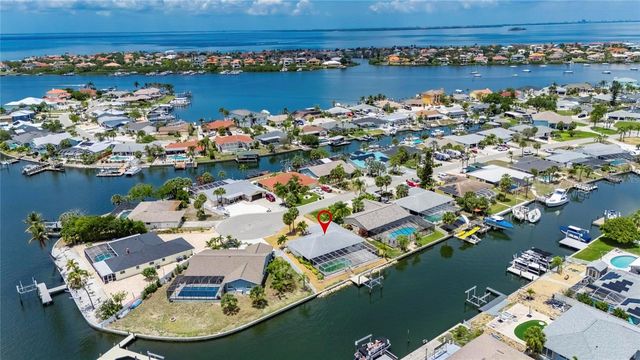 6305 COTTONWOOD LANE, Apollo Beach, FL 33572