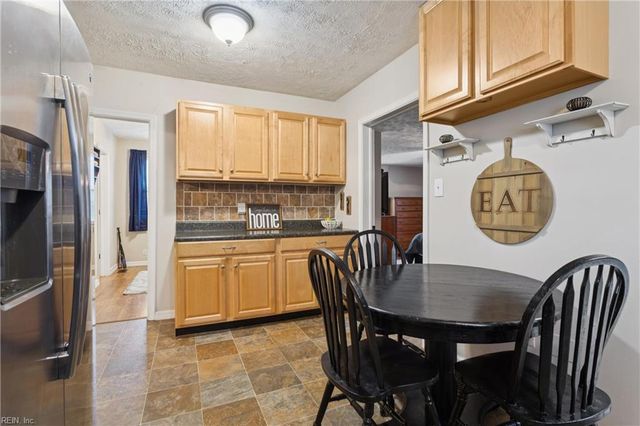 628 Decatur ST, Newport News, VA 23605