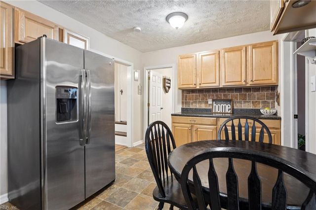 628 Decatur ST, Newport News, VA 23605