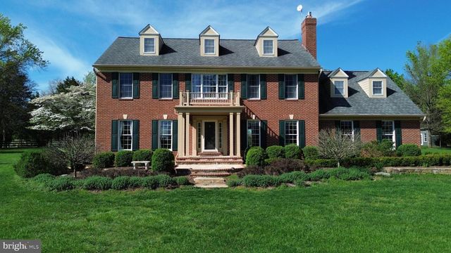 11929 FOLLY LN, Lovettsville, VA 20180