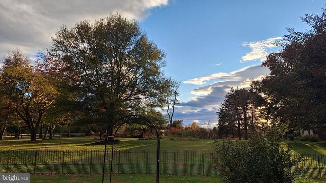 11929 FOLLY LN, Lovettsville, VA 20180