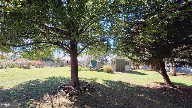 11929 FOLLY LN, Lovettsville, VA 20180