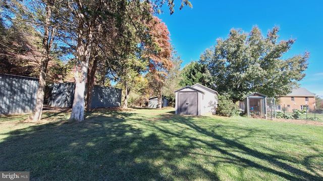 11929 FOLLY LN, Lovettsville, VA 20180