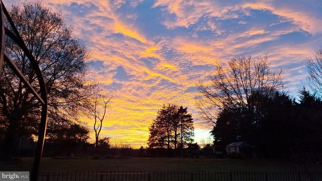 11929 FOLLY LN, Lovettsville, VA 20180