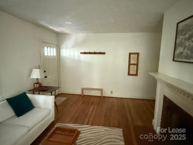 15 Pruitt Street, Asheville, NC 28806