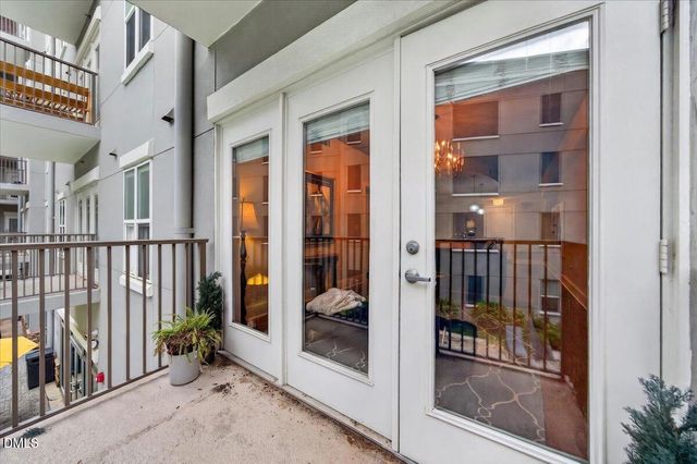 222 Glenwood Avenue 212, Raleigh, NC 27603