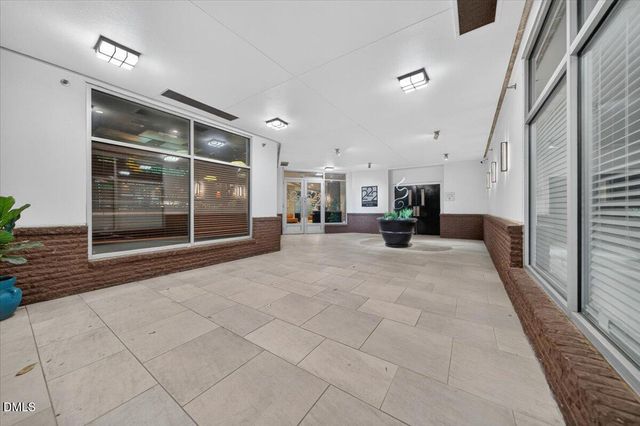 222 Glenwood Avenue 212, Raleigh, NC 27603