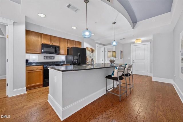 222 Glenwood Avenue 212, Raleigh, NC 27603