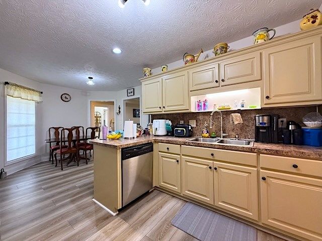 1 Lee Road 2138, Phenix City, AL 36870