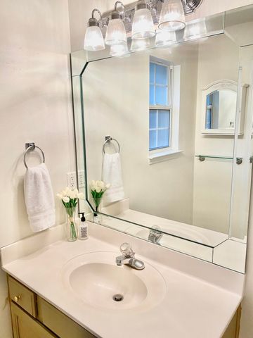 2800 Pinnacle Point Drive Drive, Crestview, FL 32539