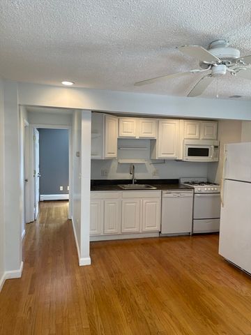 118 Sciarappa 1, Cambridge, MA 02141