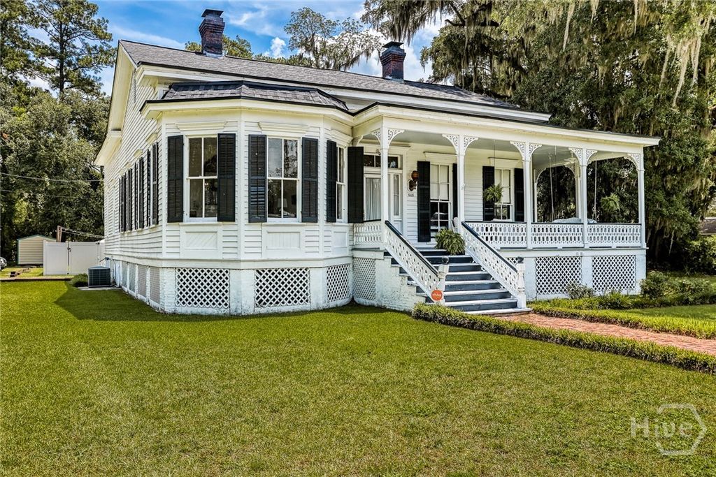 Image 2 of property listing at 608 Pine Street, Guyton, GA 31312