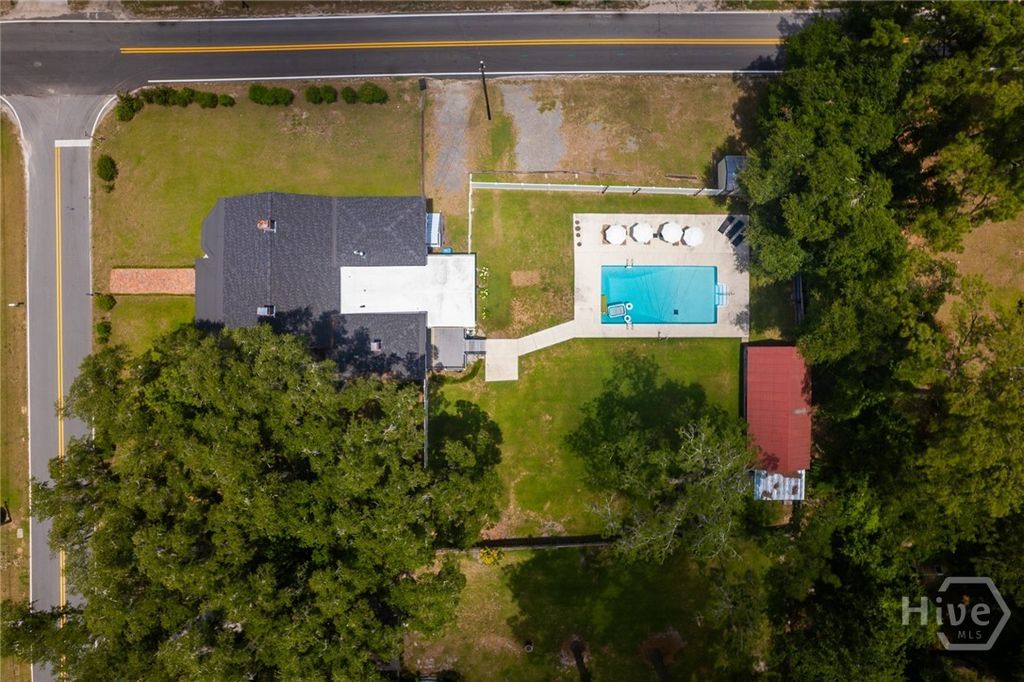 Image 31 of property listing at 608 Pine Street, Guyton, GA 31312