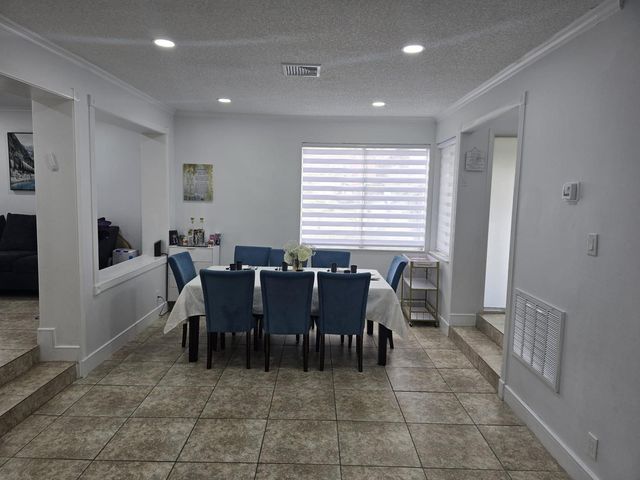 6750 Boca Pines Trail A, Boca Raton, FL 33433