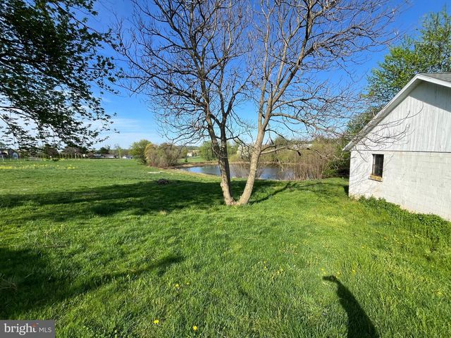 240 UNIVERSITY RD, Lincoln University, PA 19352