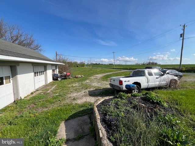 240 UNIVERSITY RD, Lincoln University, PA 19352