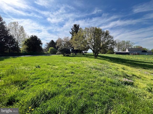 240 UNIVERSITY RD, Lincoln University, PA 19352