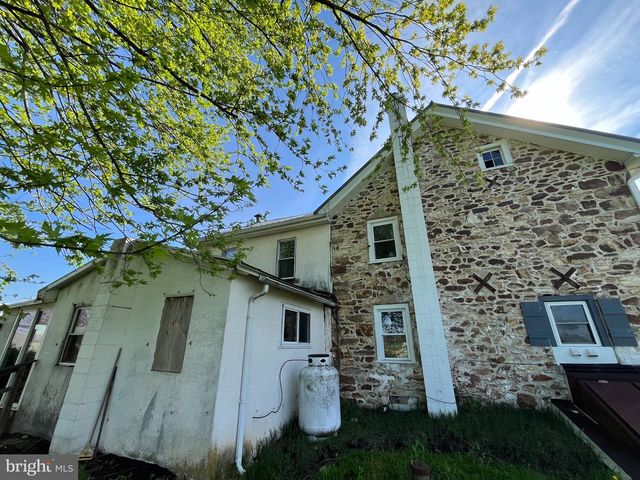 240 UNIVERSITY RD, Lincoln University, PA 19352