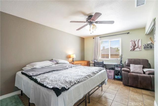 17133 Mesquite Rd, Apple Valley, CA 92307