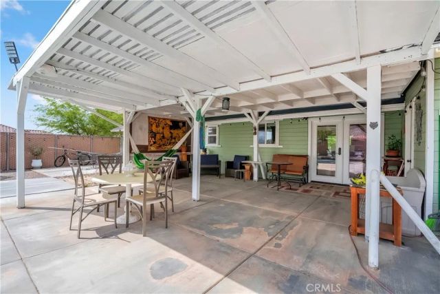 17133 Mesquite Rd, Apple Valley, CA 92307