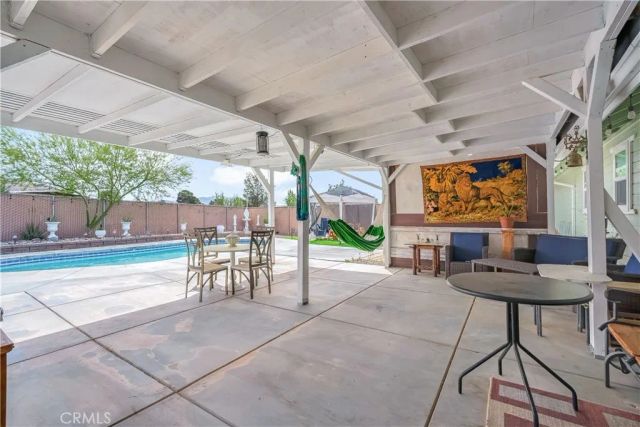 17133 Mesquite Rd, Apple Valley, CA 92307