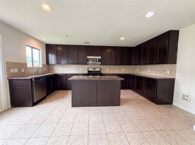 847 Canyon Hill Lane, Rosenberg, TX 77471