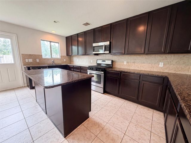 847 Canyon Hill Lane, Rosenberg, TX 77471