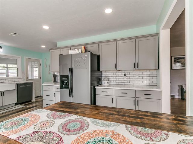 1127 S Reno Avenue, El Reno, OK 73036