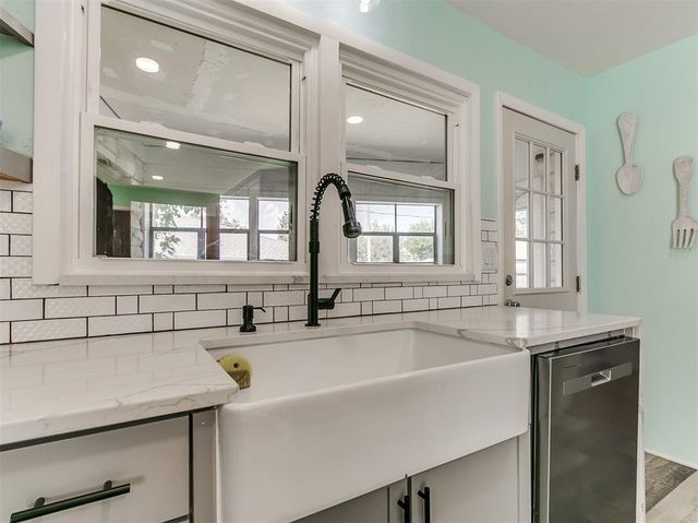 1127 S Reno Avenue, El Reno, OK 73036