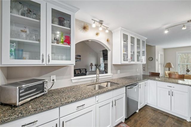 393 Linwood Drive, Demorest, GA 30535