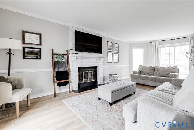 1304 Logan Trace Ct, Midlothian, VA 23114