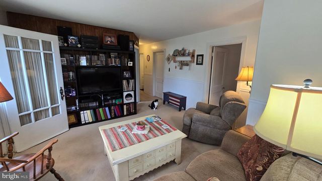 993 GRAVEL PIKE, Palm, PA 18070