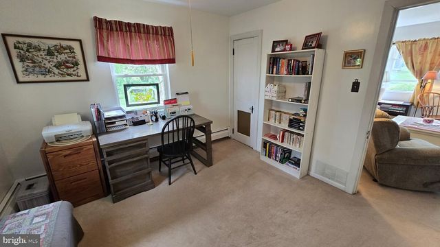 993 GRAVEL PIKE, Palm, PA 18070