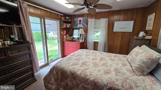 993 GRAVEL PIKE, Palm, PA 18070