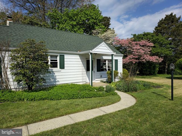 993 GRAVEL PIKE, Palm, PA 18070
