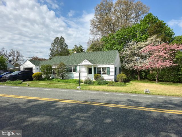 993 GRAVEL PIKE, Palm, PA 18070