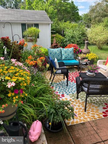 993 GRAVEL PIKE, Palm, PA 18070