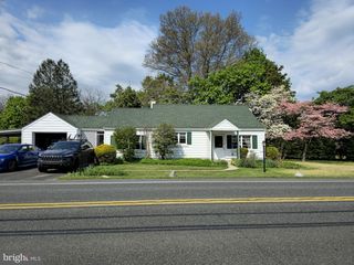 993 GRAVEL PIKE, Palm, PA 18070