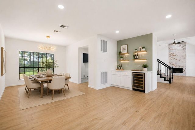 18319 Oakhampton Drive, Houston, TX 77084