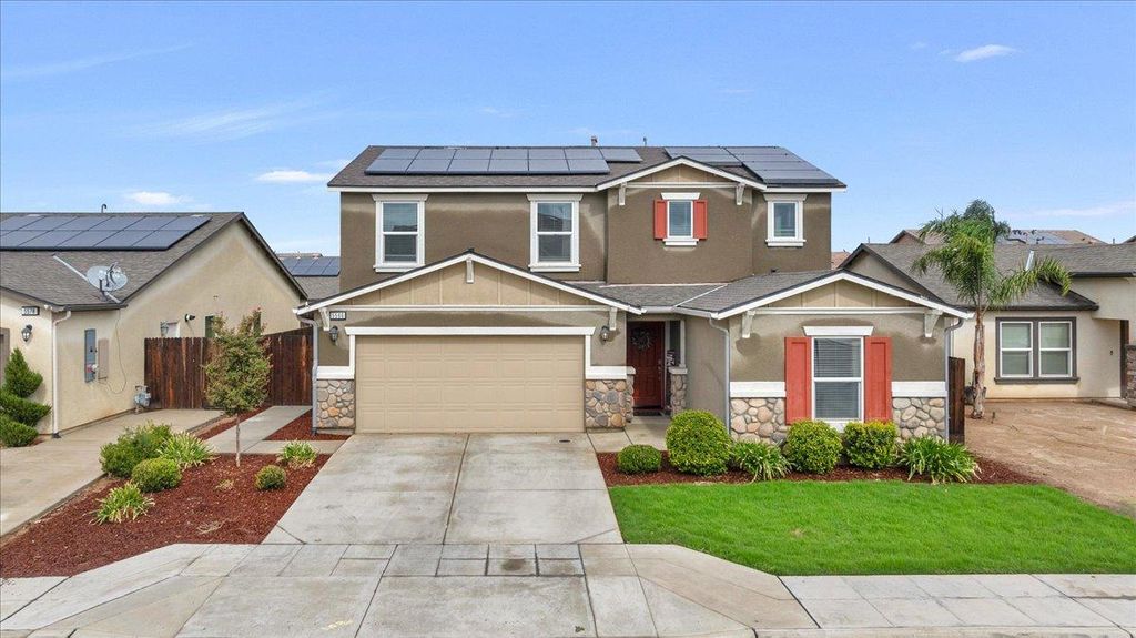 5566 W Farrin Avenue, Fresno, CA 93722