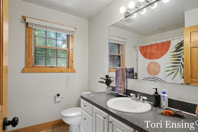 15400 Meddler Avenue, Gowen, MI 49326
