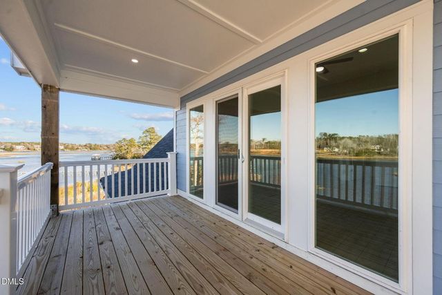 13 E Cannon Cove, Hampstead, NC 28443