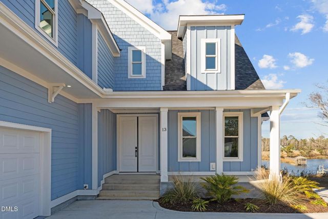 13 E Cannon Cove, Hampstead, NC 28443