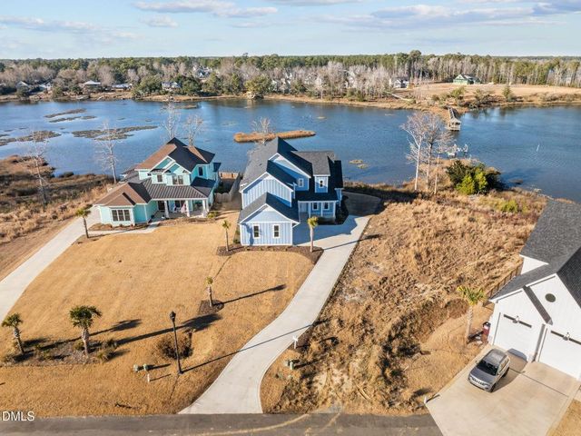 13 E Cannon Cove, Hampstead, NC 28443