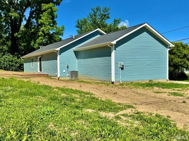 9505 W Arch Street, Yorktown, IN 47396